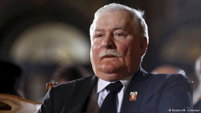 Polish Nobel Laureate Lech Walesa admits to `mistake` after spy accusations